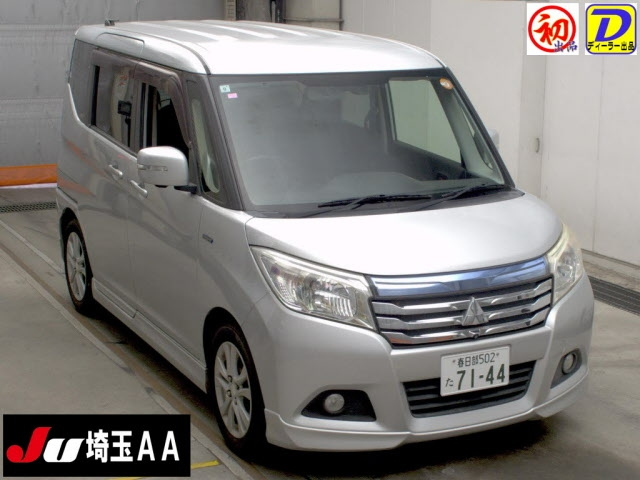 MITSUBISHI DELICA D2 2017