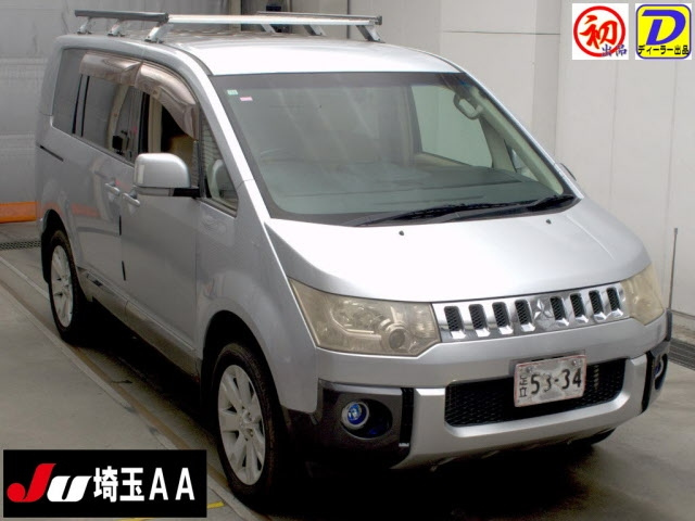 MITSUBISHI DELICA D5 2008