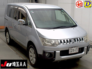 MITSUBISHI DELICA D5 2008