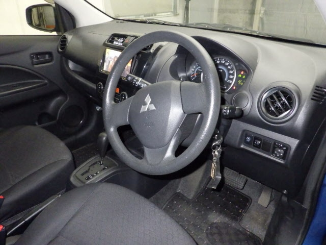 MITSUBISHI MIRAGE 2012