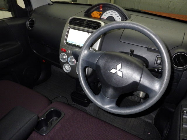 MITSUBISHI TOPPO 2010