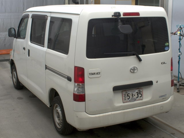 TOYOTA LITE ACE VAN 2016