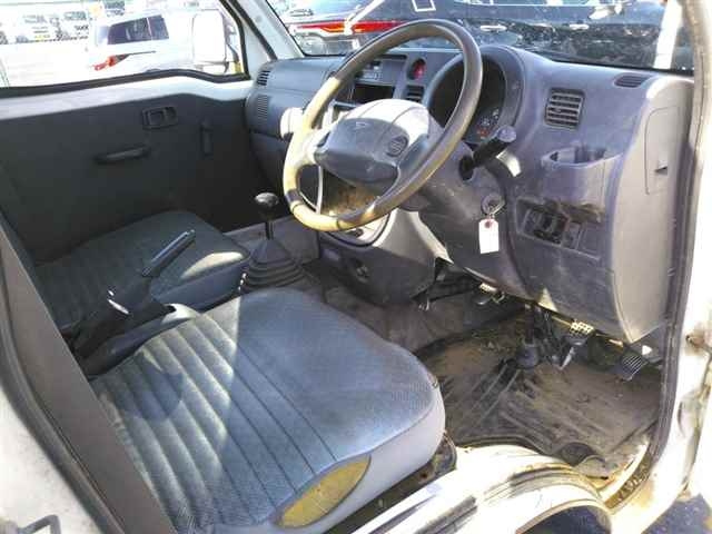 DAIHATSU HIJET TRUCK 2011