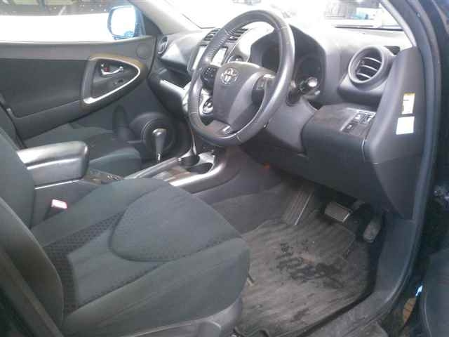 TOYOTA VANGUARD 2010