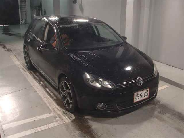 VOLKSWAGEN GOLF 2011