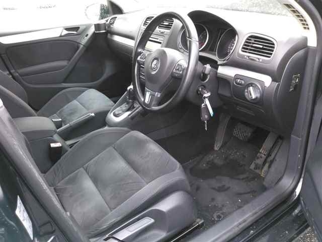 VOLKSWAGEN GOLF 2011