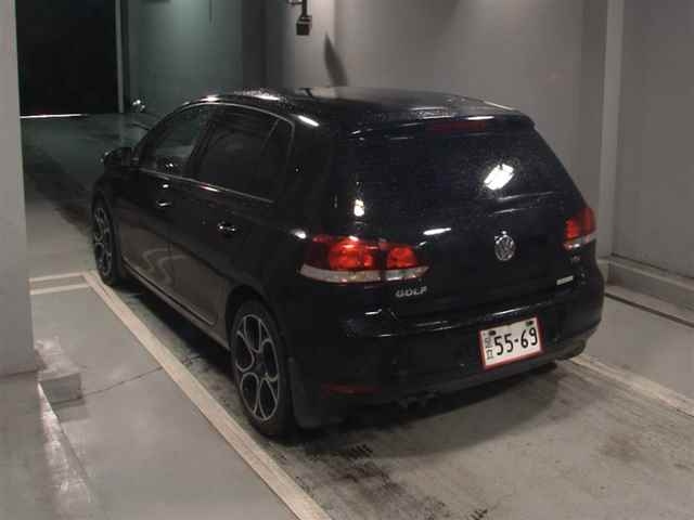 VOLKSWAGEN GOLF 2011