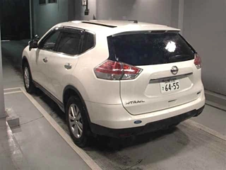 NISSAN X-TRAIL 2015