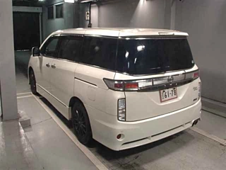 NISSAN ELGRAND 2010