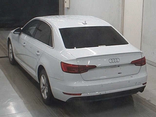 AUDI A4 2016