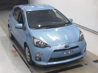 TOYOTA AQUA 2014