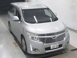 NISSAN ELGRAND 2010
