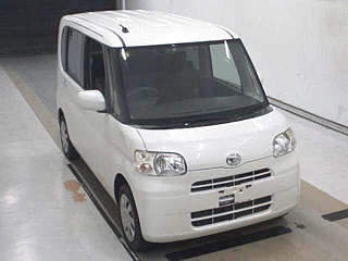 DAIHATSU TANTO 2012