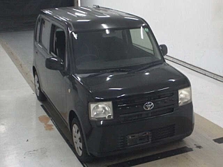 TOYOTA PIXIS SPACE 2013