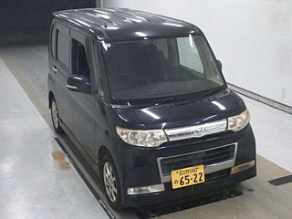 DAIHATSU TANTO 2009
