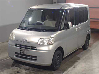 DAIHATSU TANTO 2009