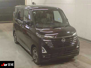 NISSAN ROOX 2025