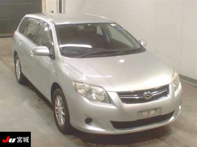 TOYOTA COROLLA FIELDER 2013