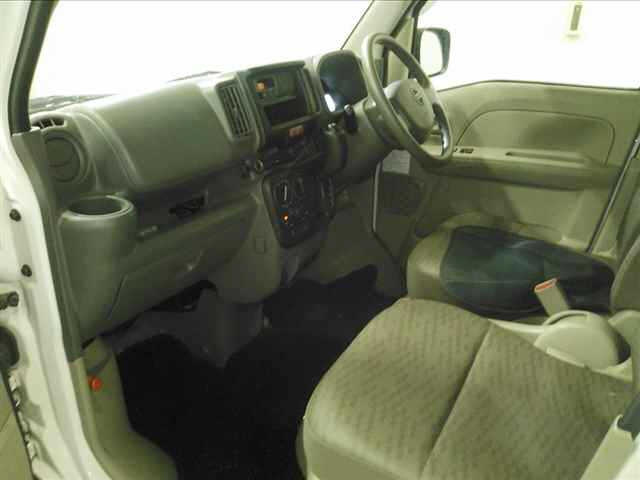 NISSAN CLIPPER VAN 2022