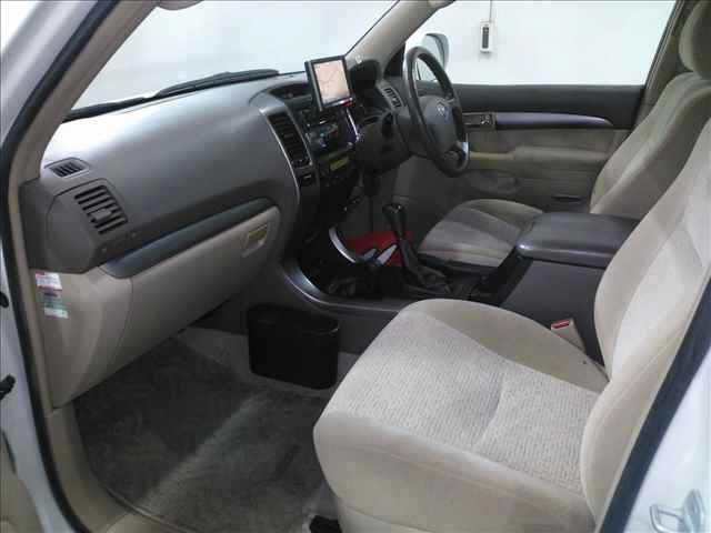 TOYOTA LAND CRUISER PRADO 2008