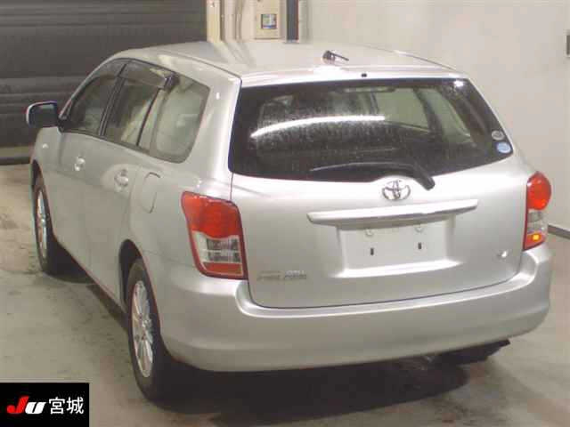 TOYOTA COROLLA FIELDER 2013