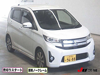 MITSUBISHI EK CUSTOM 2013