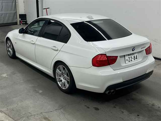 BMW 3 SERIES 2009