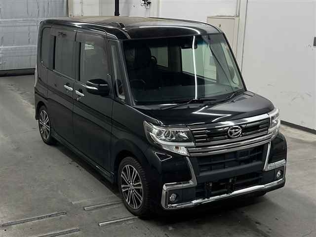 DAIHATSU TANTO 2016