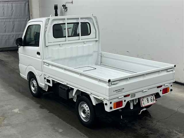 MITSUBISHI MINICAB TRUCK 2025