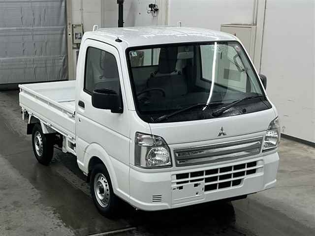 MITSUBISHI MINICAB TRUCK 2025