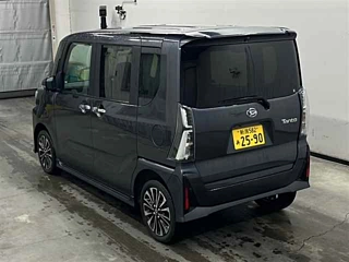 DAIHATSU TANTO 2023