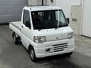 MITSUBISHI MINICAB TRUCK 2012