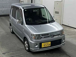 MITSUBISHI TOPPO 2009