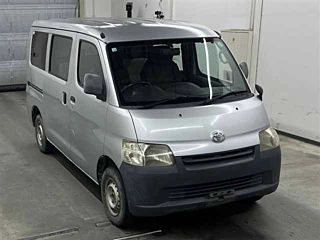 TOYOTA TOWN ACE VAN 2011