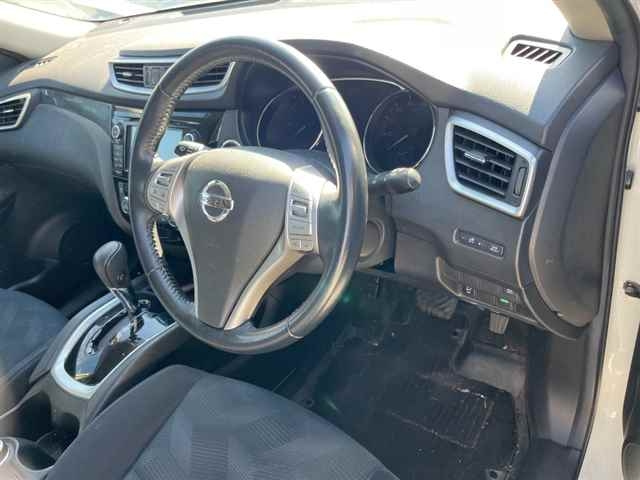 NISSAN X-TRAIL 2015
