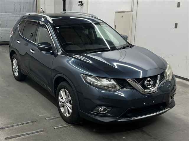 NISSAN X-TRAIL 2016