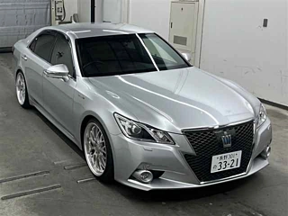 TOYOTA CROWN 2013