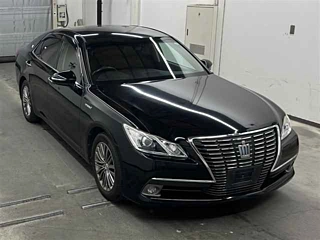 TOYOTA CROWN 2013