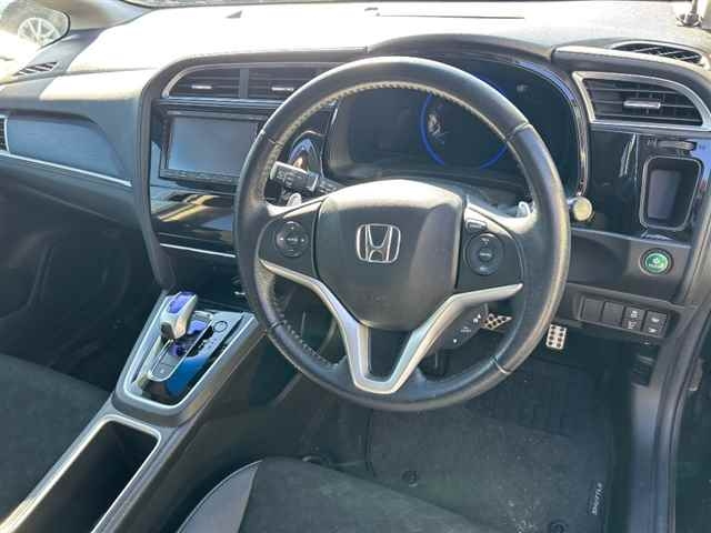 HONDA SHUTTLE 2016