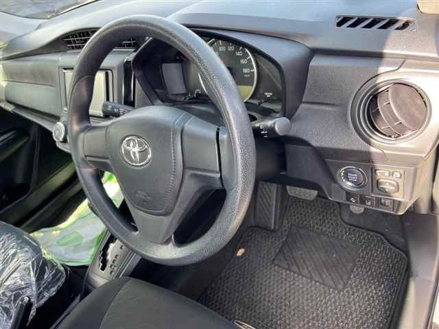 TOYOTA COROLLA AXIO 2022