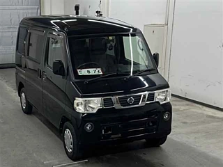NISSAN CLIPPER VAN 2013