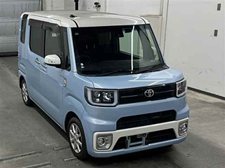 TOYOTA PIXIS MEGA 2016