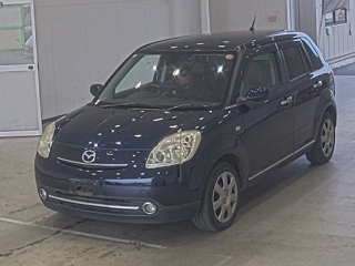 MAZDA VERISA 2006