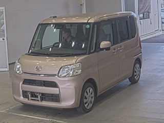 DAIHATSU TANTO 2016