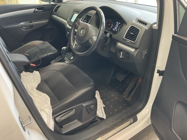 VOLKSWAGEN SHARAN 2014