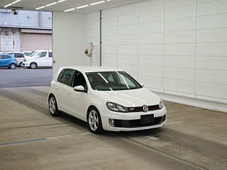 VOLKSWAGEN GOLF 2011