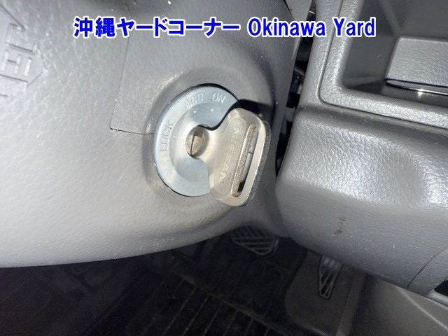 NISSAN CLIPPER VAN 2017