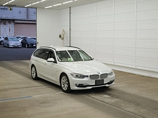 BMW 3 SERIES 2013