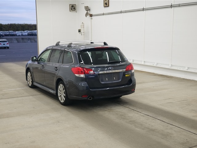 SUBARU LEGACY 2012