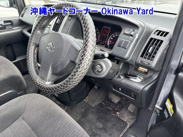 SUZUKI LANDY 2010